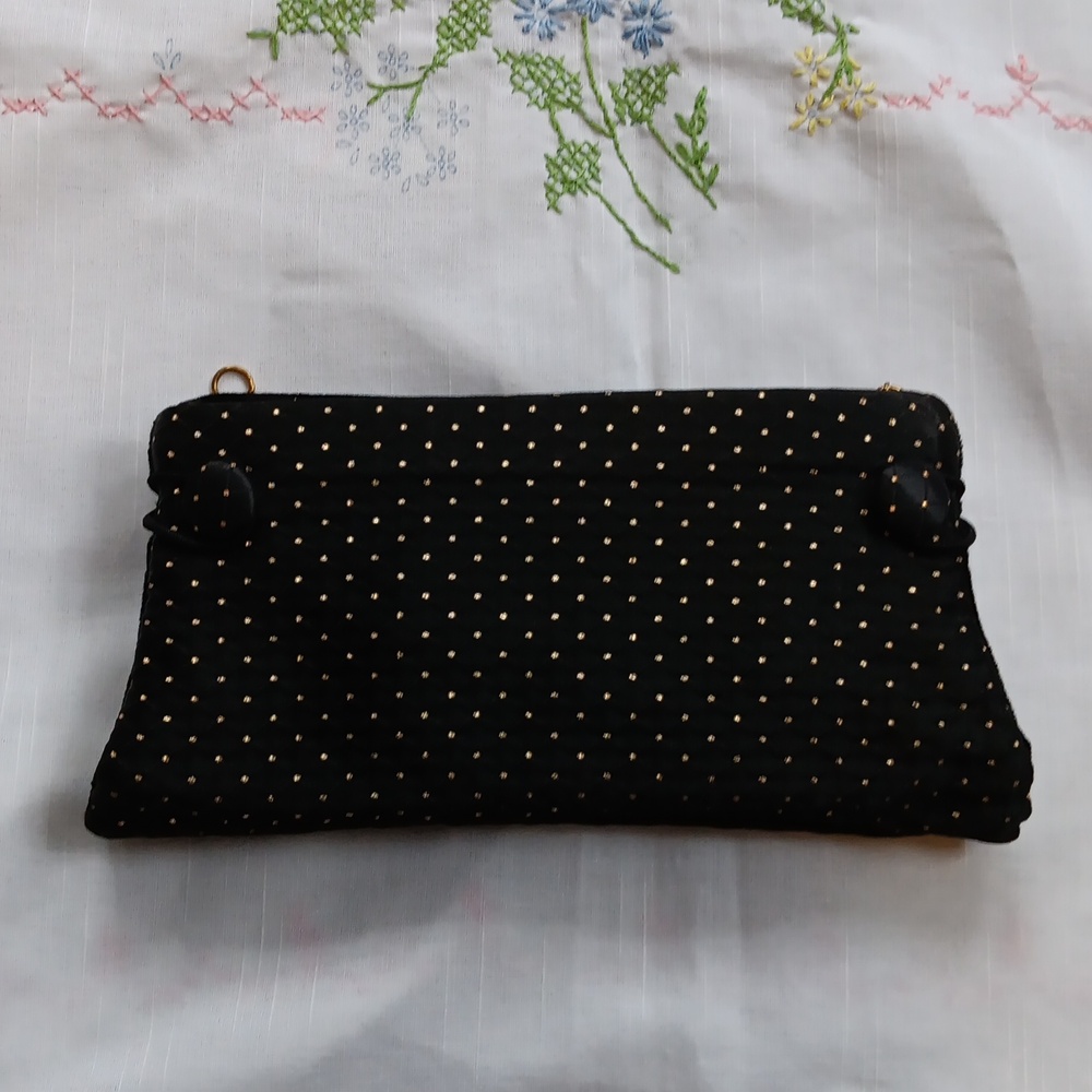 Vintage reversible clutch